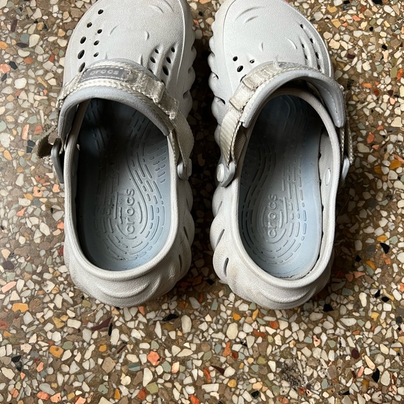 Crocs Clogs - Picture 3 of 4